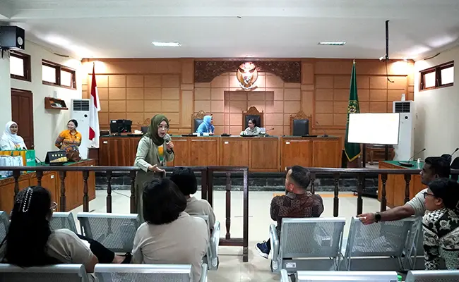 Service excellent bersama Bank Syariah Indonesia (BSI) KCP Mahendradatta Denpasar