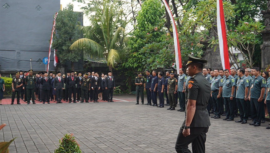 Upacara HUT Mahkamah Agung RI ke-80 di Pengadilan Tinggi Denpasar