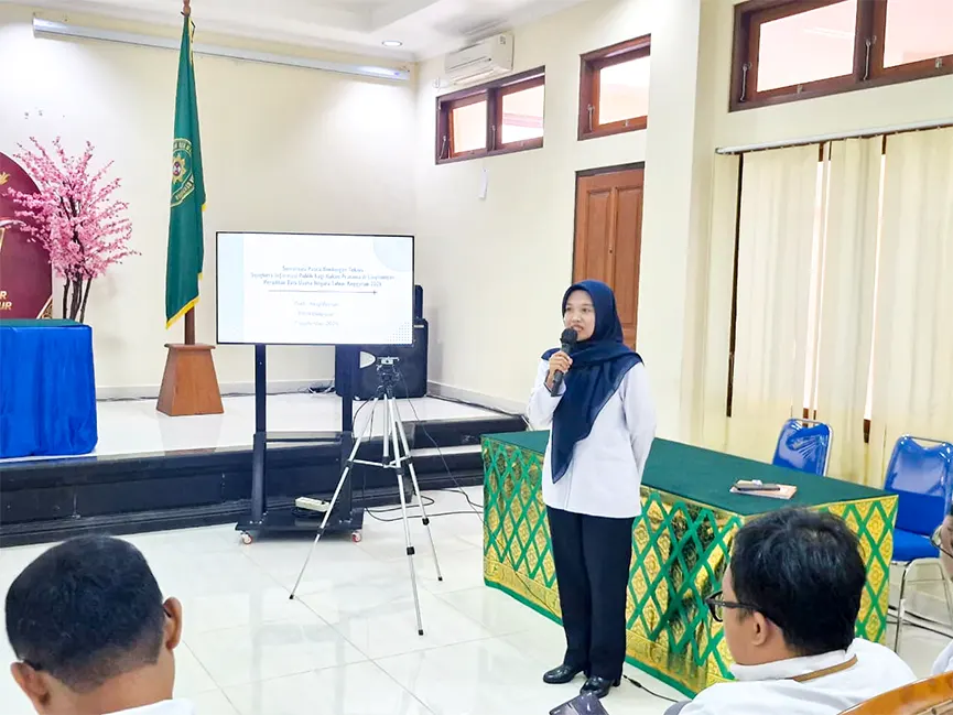 Sosialisasi Pasca Diklat dengan materi “Sengketa Informasi Publik bagi Hakim Pratama di Lingkungan Peradilan Tata Usaha Negara” yang disampaikan oleh Ibu Maghfirotun, S.H., M.H.