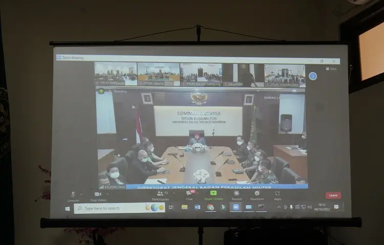 Pembinaan Terhadap Pimpinan Pengadilan dan Seluruh Aparatur Pengadilan secara Virtual