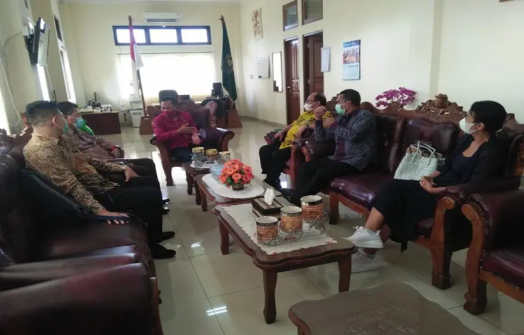 Audensi Puslitbang Diklat Kumdil Mahkamah Agung RI ke Pengadilan Tata Usaha Negara Denpasar