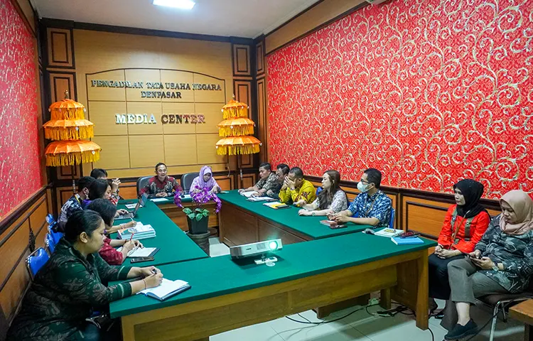 Pendalaman Materi ZI dari Tim Ditjen Badilmiltun MA RI