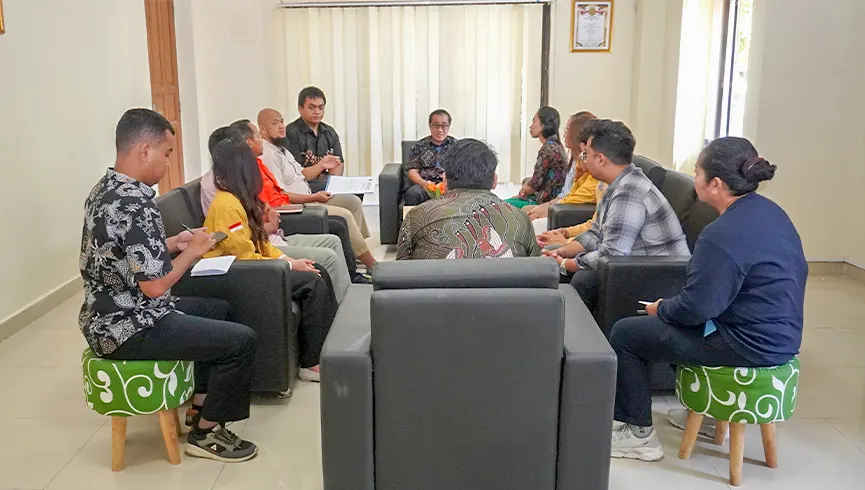 Monitoring dan Evaluasi Pos Bantuan Hukum (Posbakum) PTUN Denpasar