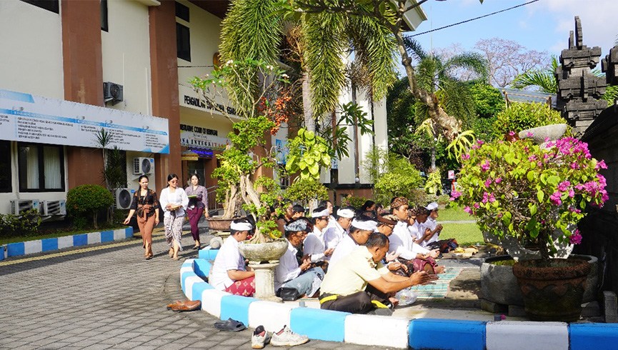 Pembinaan Mental Purnama Tilem (Bintalpurtil) PTUN Denpasar