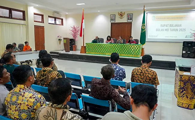 Rapat Umum Bulanan Bulan Mei 2025 PTUN Denpasar
