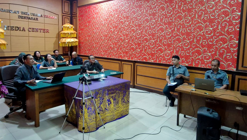  Monitoring Dan Evaluasi Pengelolaan Media Sosial dan Website PTUN Denpasar
