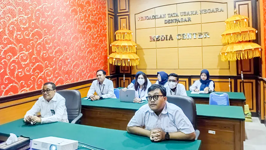 Hakim PTUN Denpasar Mengikuti Kegiatan Focus Group Discussion (FGD)