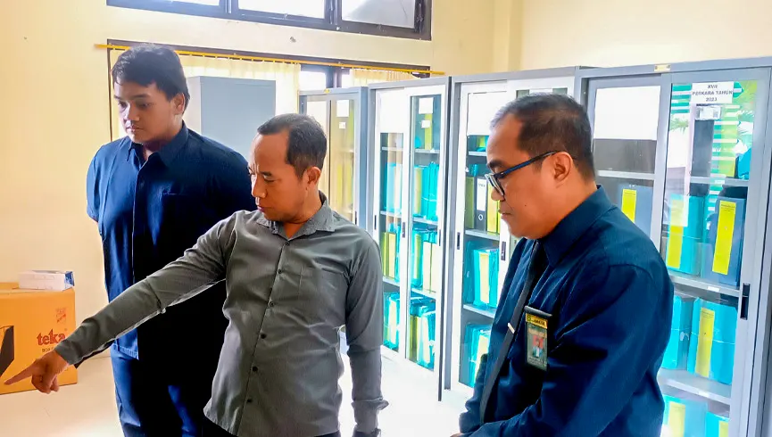 Peninjauan Arsip Perkara Yang Telah Berkekuatan Hukum Tetap (inkracht) Dalam Upaya Penataan dan Pengelolaan Arsip Perkara Secara Tertib dan Sistematis.