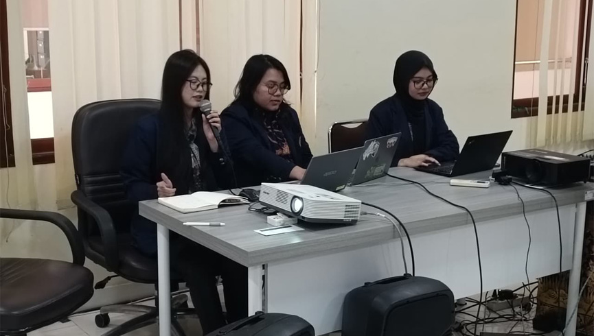 Pemaparan Hasil Magang Mahasiswa Universitas Udayana di PTUN Denpasar