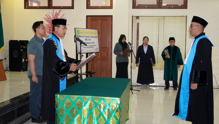 Pelantikan dan Pengambilan Sumpah Jabatan Wakil Ketua Pengadilan Tata Usaha Negara Denpasar