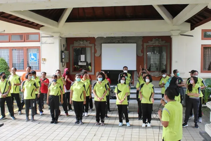 Kegiatan Kearifan Kebijakan Lokal Ketua PTUN DPS 