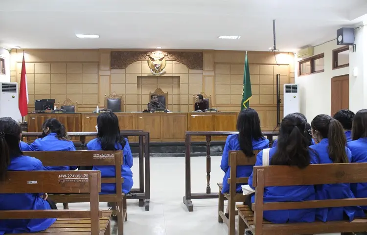 Kegiatan Praktek Kerja Hukum (PKH) Fakultas Hukum Universitas Warmadewa di Pengadilan TUN Denpasar