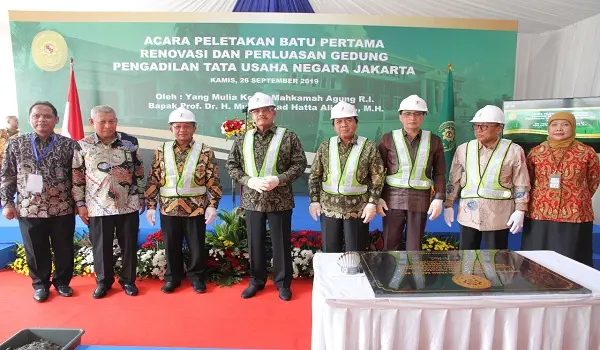 KETUA MA MELETAKAN BATU PERTAMA PERLUASAN GEDUNG PTUN JAKARTA