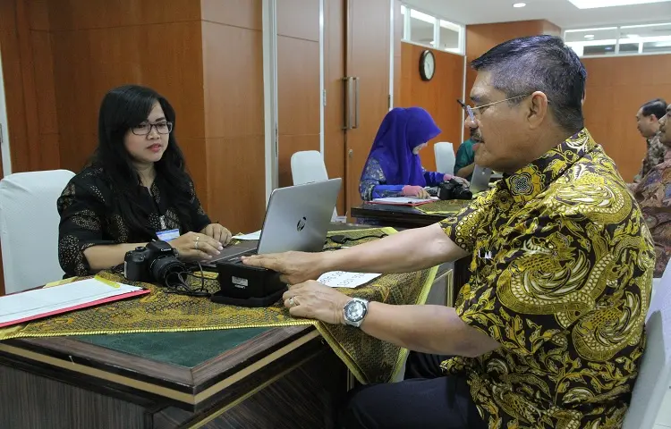 KMA Melakukan Perekaman Sidik Jari, Wajah Dan Suara (Data Biometrik) Dari PT Taspen