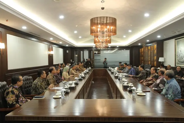 KMA Menerima Kunjungan Ketua Dewan Komisioner Otoritas Jasa Keuangan (OJK)