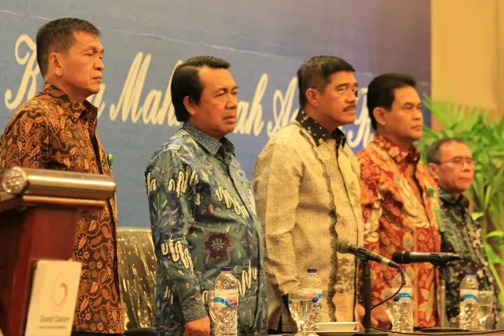 KMA: Sebelum Ayam Jantan Berkokok Tahun 2018 Pengadilan Harus Mengimplementasikan SIPP 3.2.0