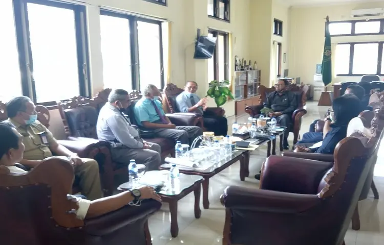 Komisi Informasi Provinsi Bali melakukan Audensi ke Pengadilan TUN Denpasar