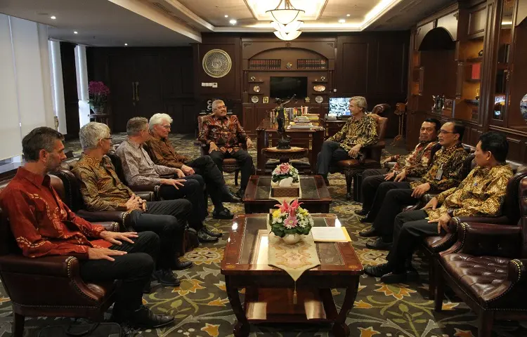 Kunjungan Presiden Hoge Raad Ke Mahkamah Agung