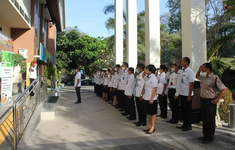 Pelaksanaan Apel Pagi Pengadilan Tata Usaha Negara Denpasar