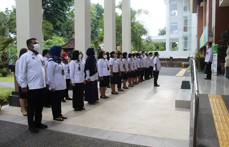 Pelaksanaan Apel Pagi Pengadilan TUN Denpasar