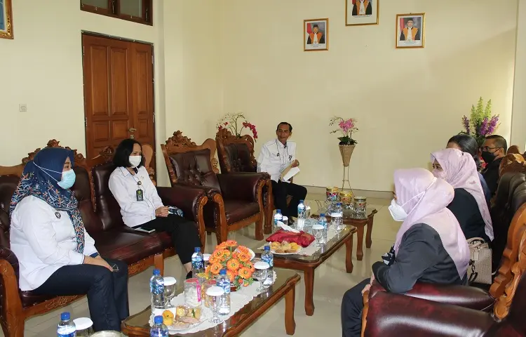 Pengadilan Tinggi TUN Surabaya melaksanakan Pengawasan ke Pengadilan TUN Denpasar