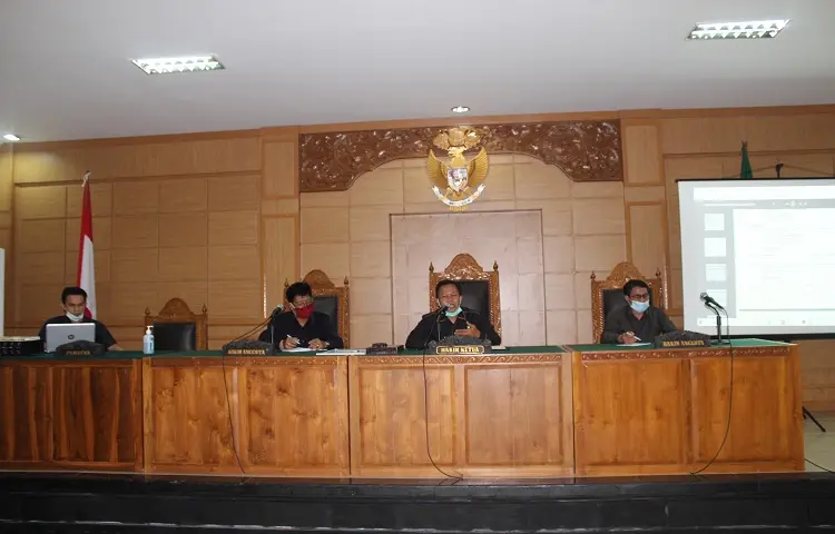 Rapat Bulanan bulan April 2021 Pengadilan TUN Denpasar