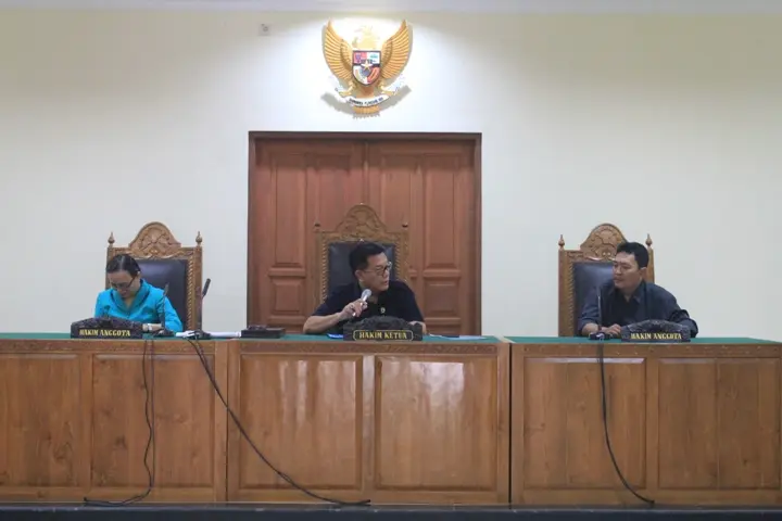 Rapat Bulanan dan Pembinaan Ketua PTUN Denpasar bulan Nopember 2017