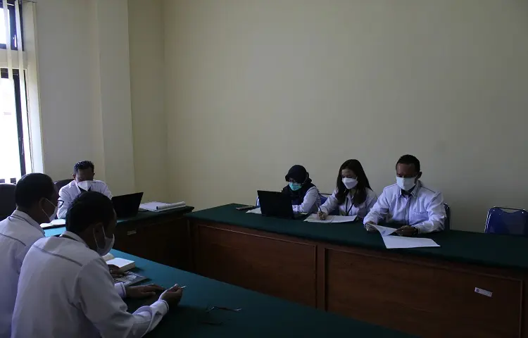 Rapat Penyampaian Bahan Rapat Koordinasi Pimpinan Pengadilan di Pengadilan Tata Usaha Negara Denpasar