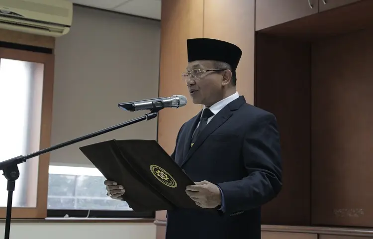 Sekretaris MA Melantik Pejabat Fungsional Pranata Komputer Dan Arsiparis