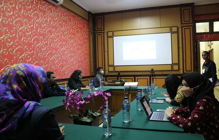 Tim Pemantauan Evaluasi Kinerja Penyelenggaraan Pelayanan Publik dari Kemenpan RB